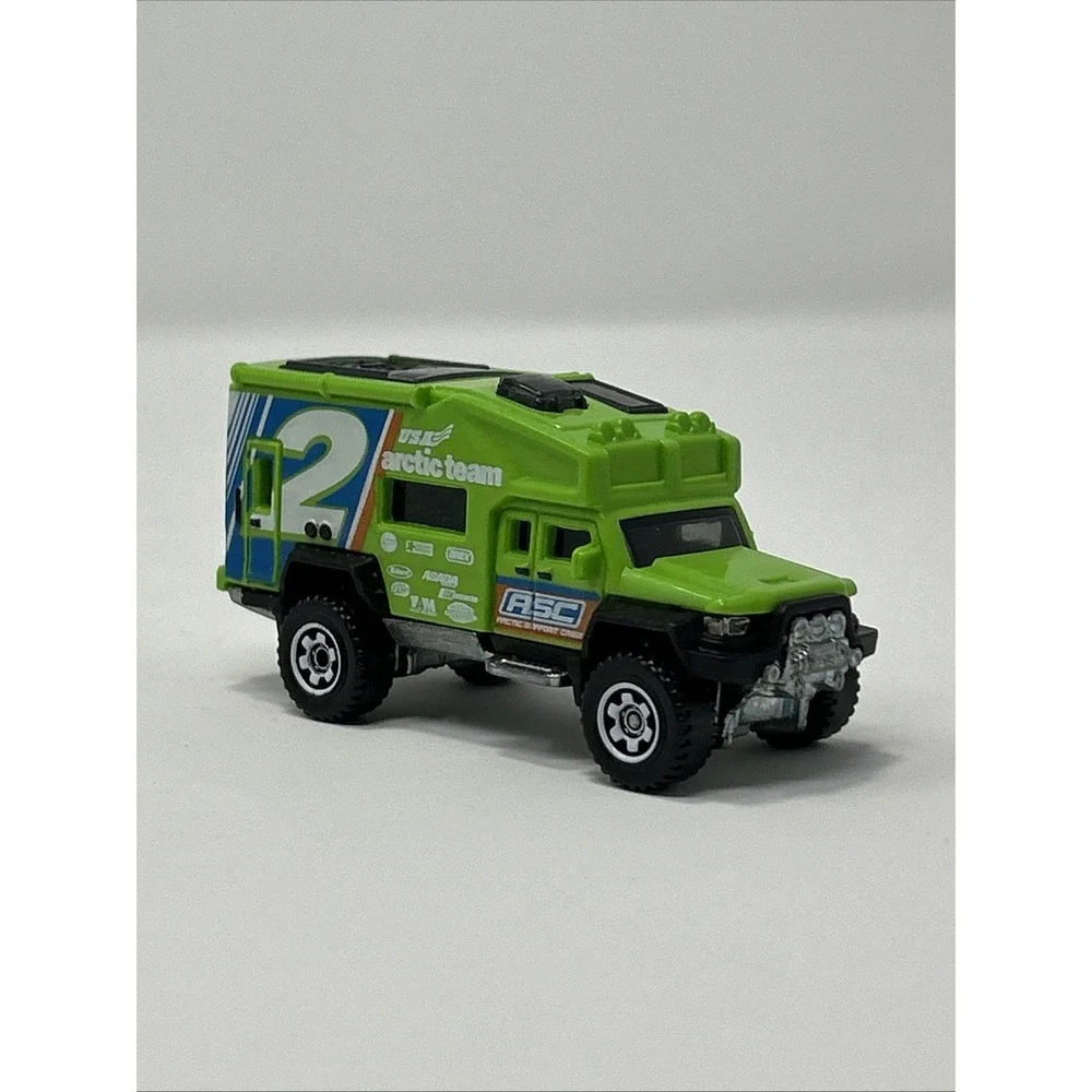2011 Matchbox Green Road Tripper USA Arctic Team 2 Loose‎